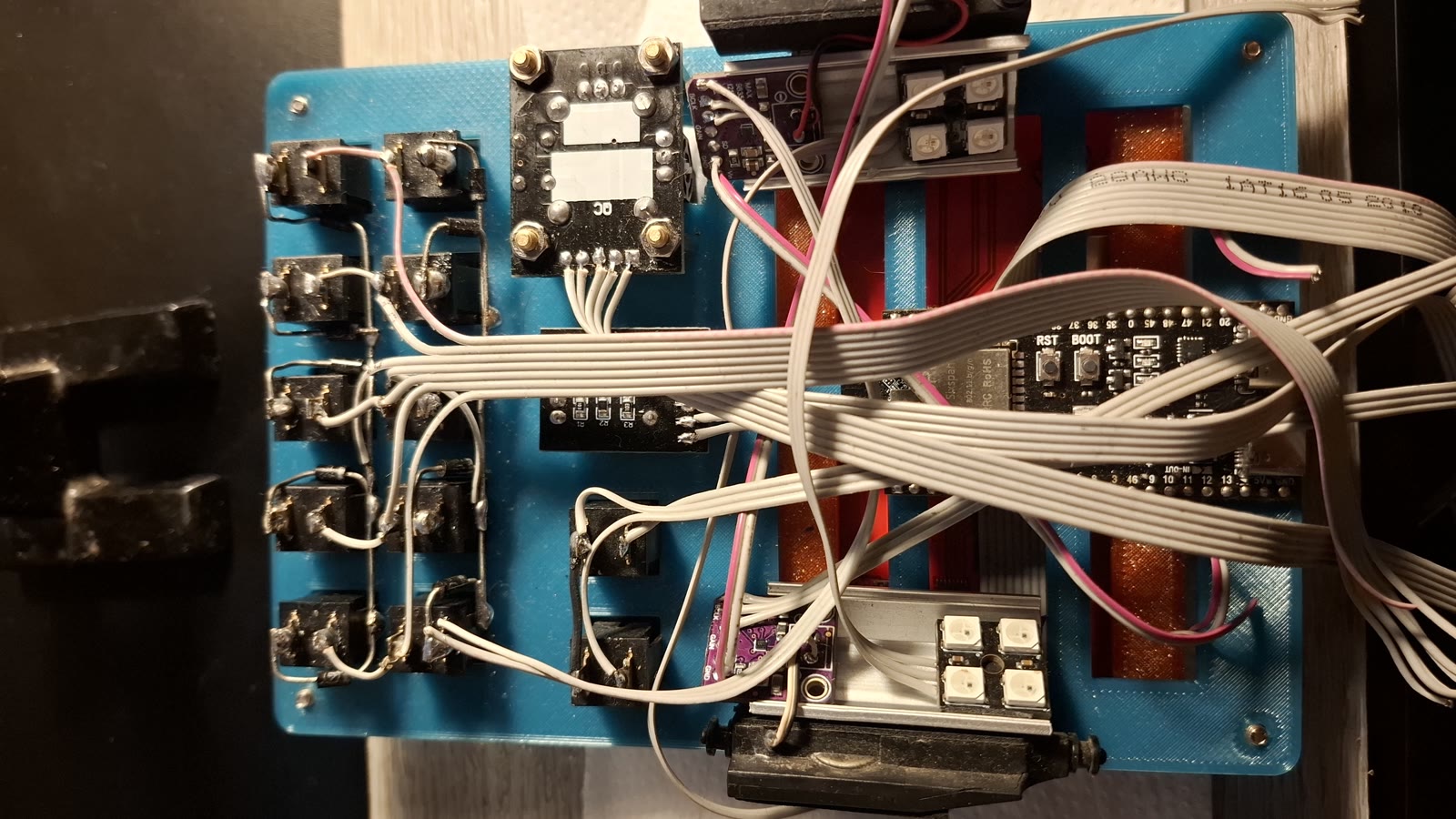 HIOS PAD — Macropad / Control-Deck ESP32-S3 - 6